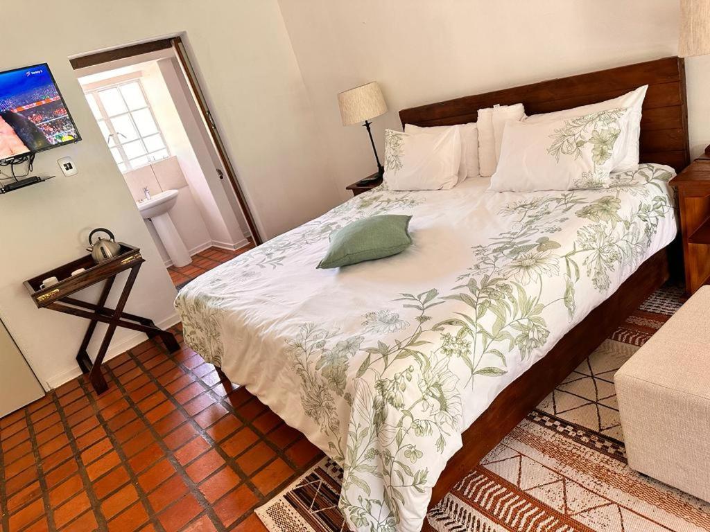 Woods Guest House ミデルバーグ エクステリア 写真
