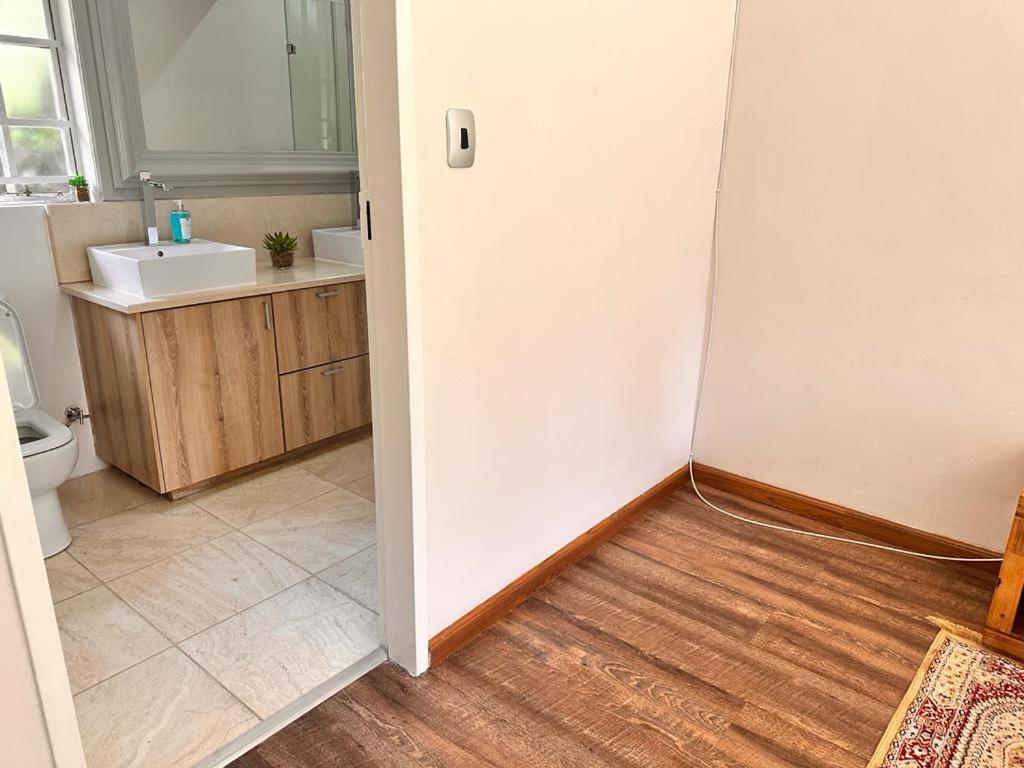 Woods Guest House ミデルバーグ エクステリア 写真