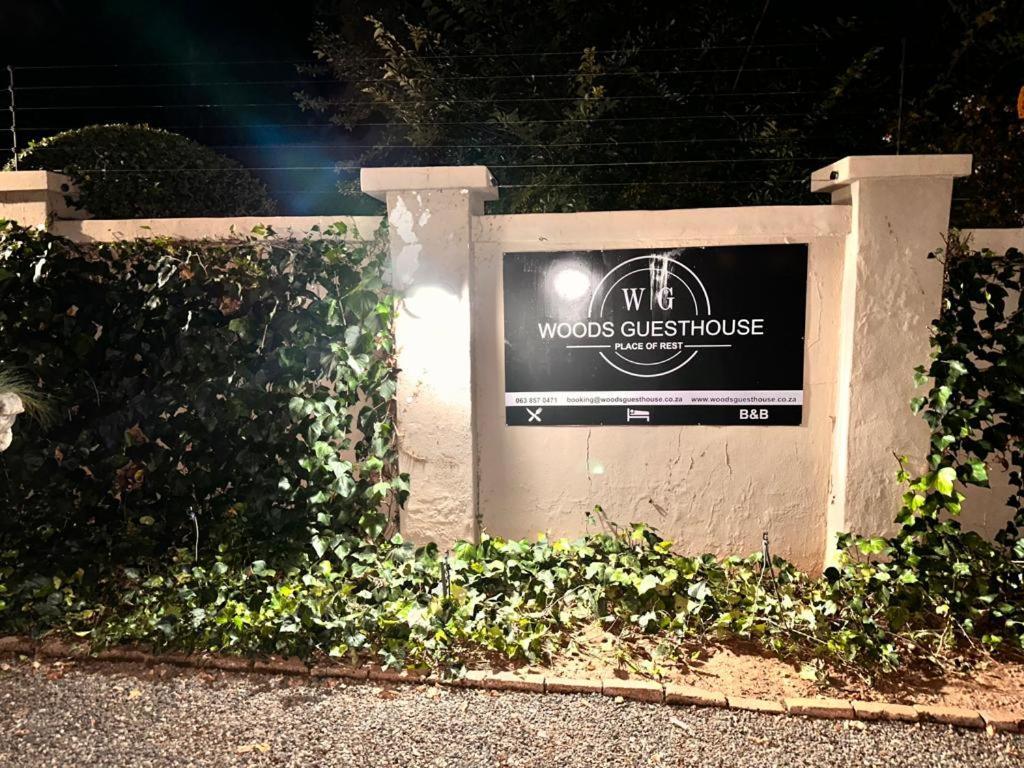 Woods Guest House ミデルバーグ エクステリア 写真