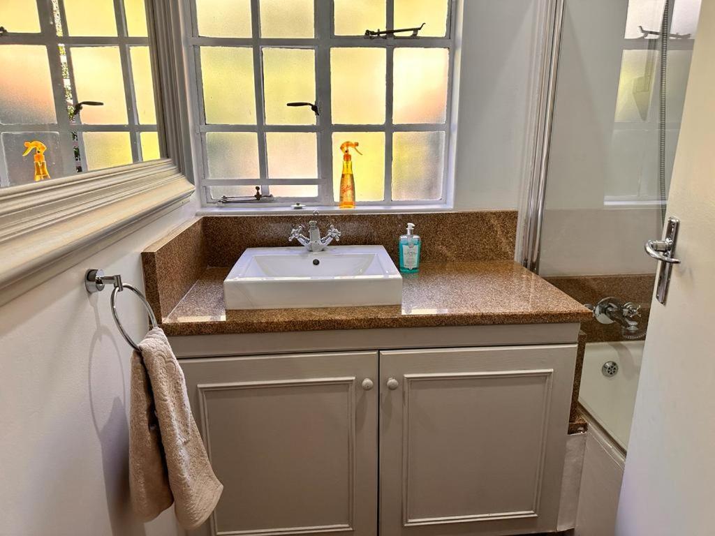 Woods Guest House ミデルバーグ エクステリア 写真