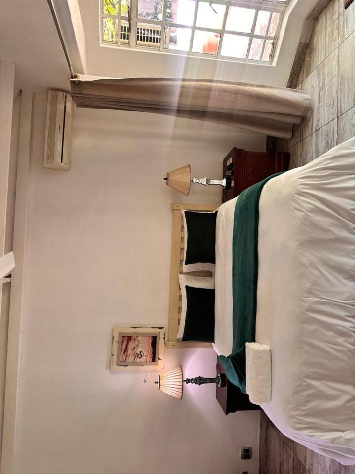 Woods Guest House ミデルバーグ エクステリア 写真